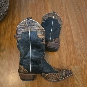 Justin Boots Vera Black Snip Toe Cowboy Western Women Boots L4455 Size 8.5 B